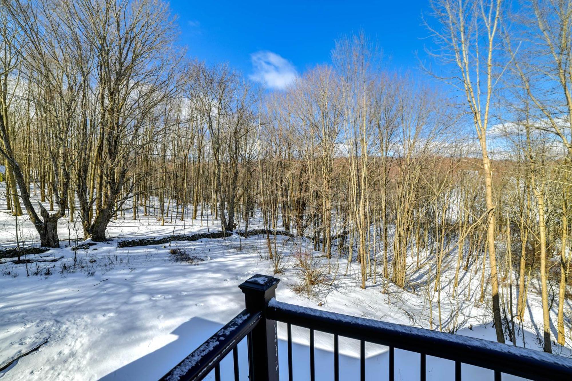 Golf, Fish And Retreat With Game In Thompson