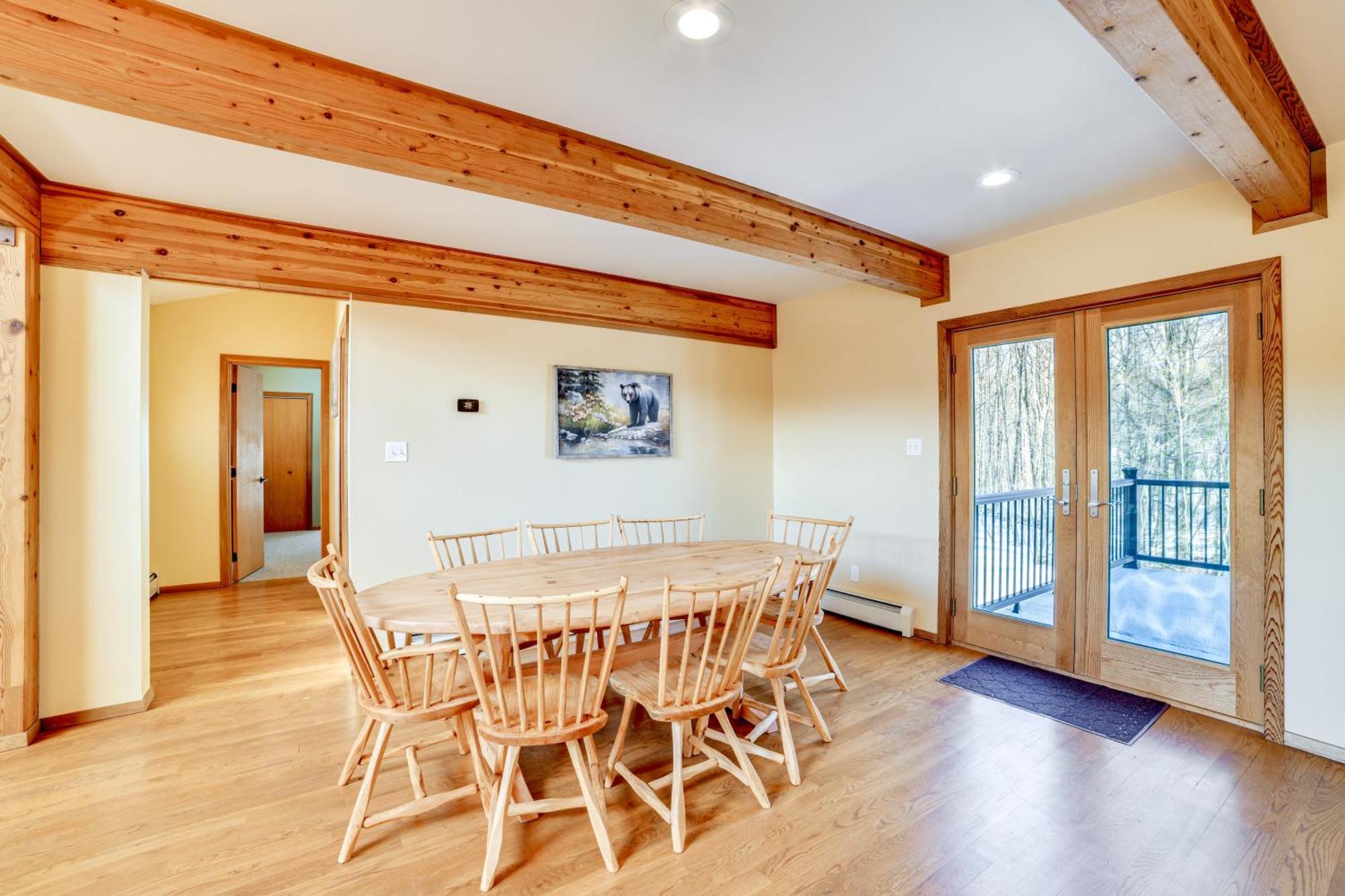 Golf, Fish And Retreat With Game In Holiday home Thompson