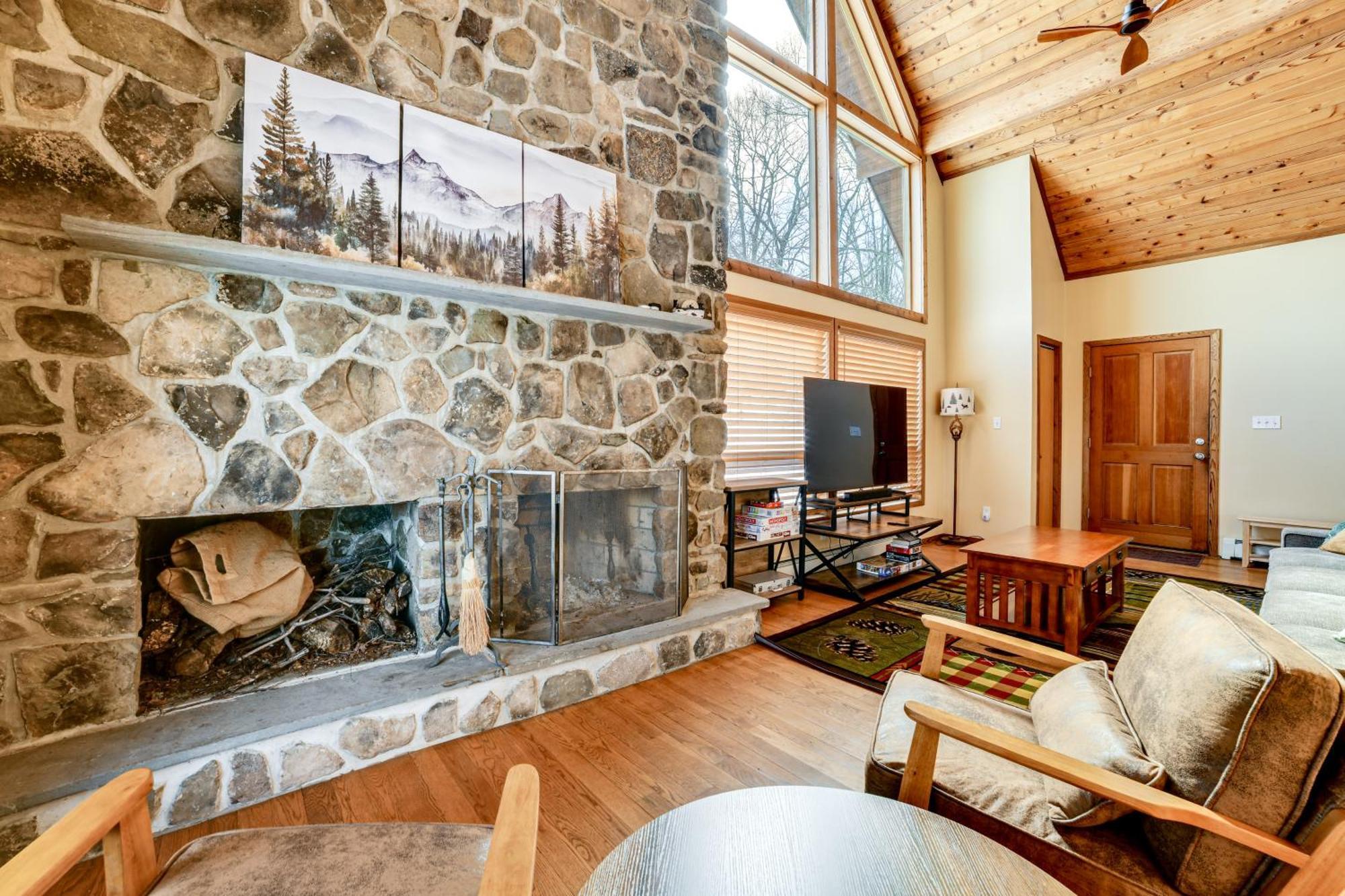 Golf, Fish And Retreat With Game In *